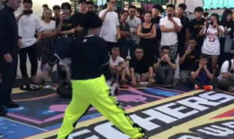 街舞教学视频,跟随节奏，舞动青春风采